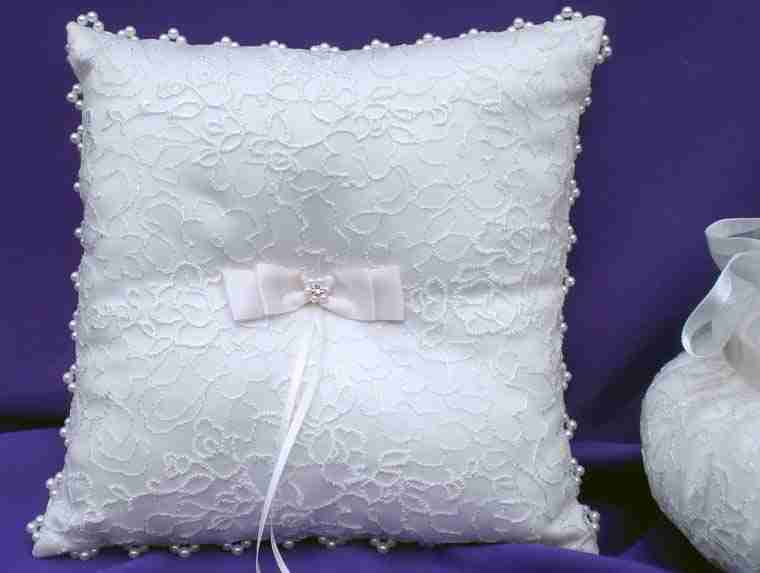 Summer Lace Wedding Ring Pillow WHITE Kiwi Market